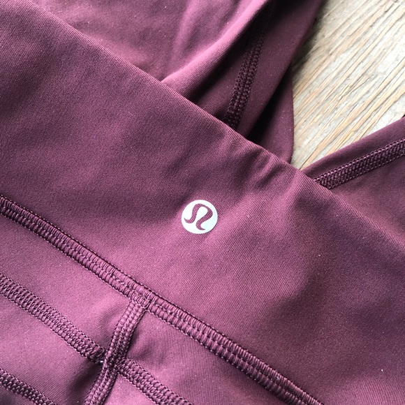 Lululemon tights - Picture 5 of 8